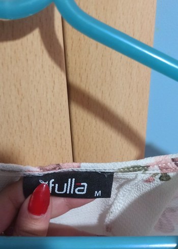 Bohem V Yaka Kısa Kollu Desenli Bluz - Görsel 3