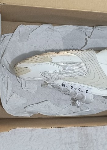 39 Beden beyaz Renk Nike Beyaz Air Zoom 2k Kadın Spor Ayakkabı