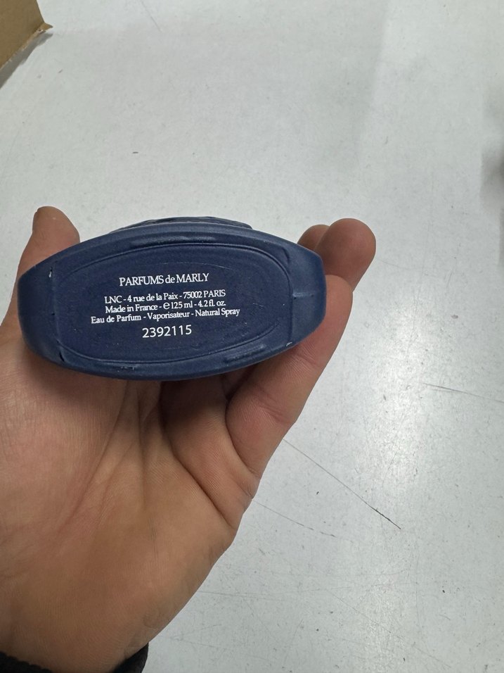 Layton Exclusif Erkek Parfümü - Koyu Mavi - Görsel 2