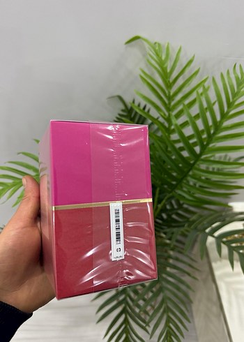 La Bomba Carolina Herrera Kadın Parfümü 80ml - Görsel 2