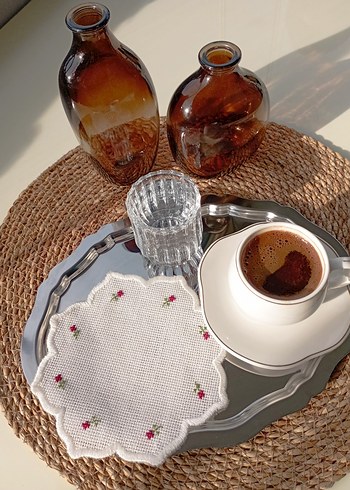 Nakışlı Beyaz Çiçek Desenli Peçete Seti - Görsel 2