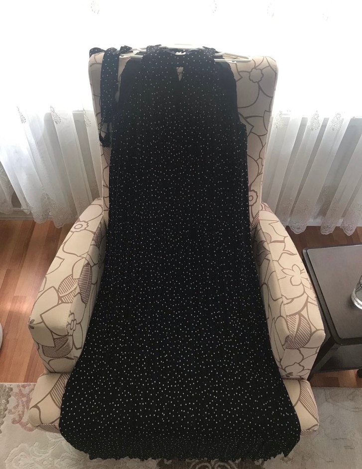 Siyah Puantiyeli Uzun Piliseli Bohem Elbise - Görsel 2