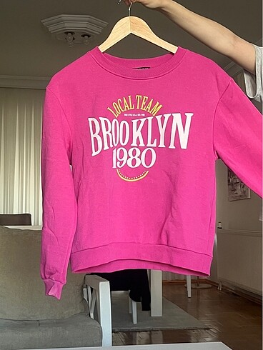 Zara sweatshirt