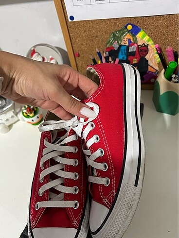 38 Beden KUTULU KIRMIZI CONVERSE