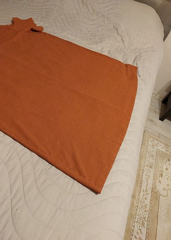 Kahverengi omuz dekolte Elbise - Görsel 3