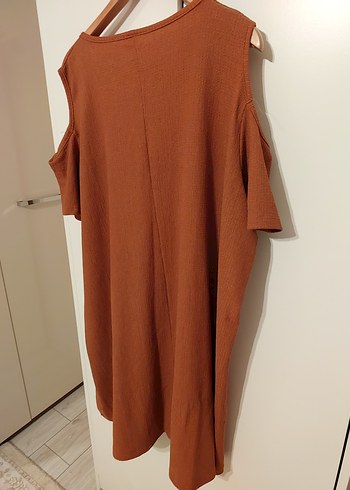 Kahverengi omuz dekolte Elbise - Görsel 5