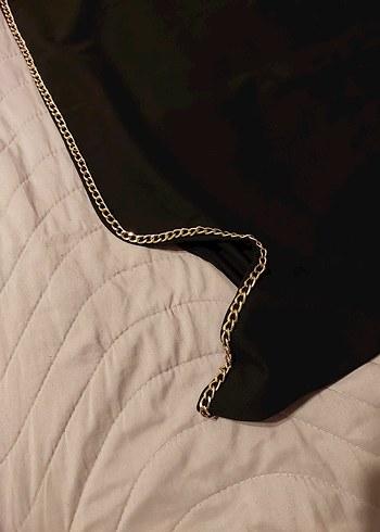 Zincir Detaylı Siyah Etek - Görsel 2