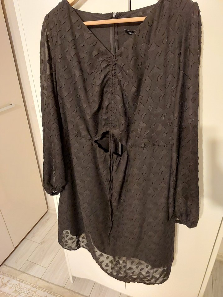 Dekolte Büyük Beden Elbise - Görsel 2