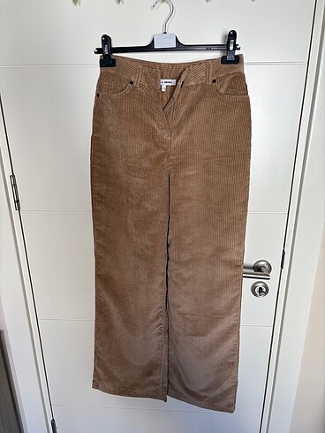 Kadife Kumaşlı Pantolon