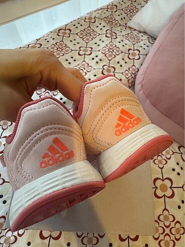 27 Beden Adidas pembe ayakkabi 27