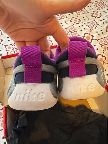 27 Beden Nike slip on ayakkabi 27