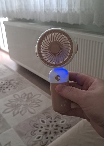 Diğer Diger Beyaz Mini El Vantilatörü