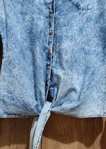 Diğer Düğmeli Mavi Denim Kadın Gömlek