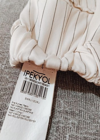 m Beden Beyaz Pilili Midi Kumaş Kadın Pantolon