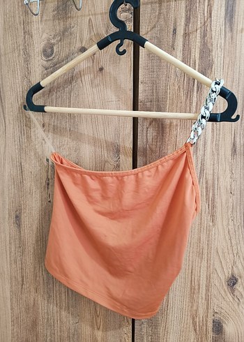 Zincir Detaylı Bej Mini Straplez Crop Top