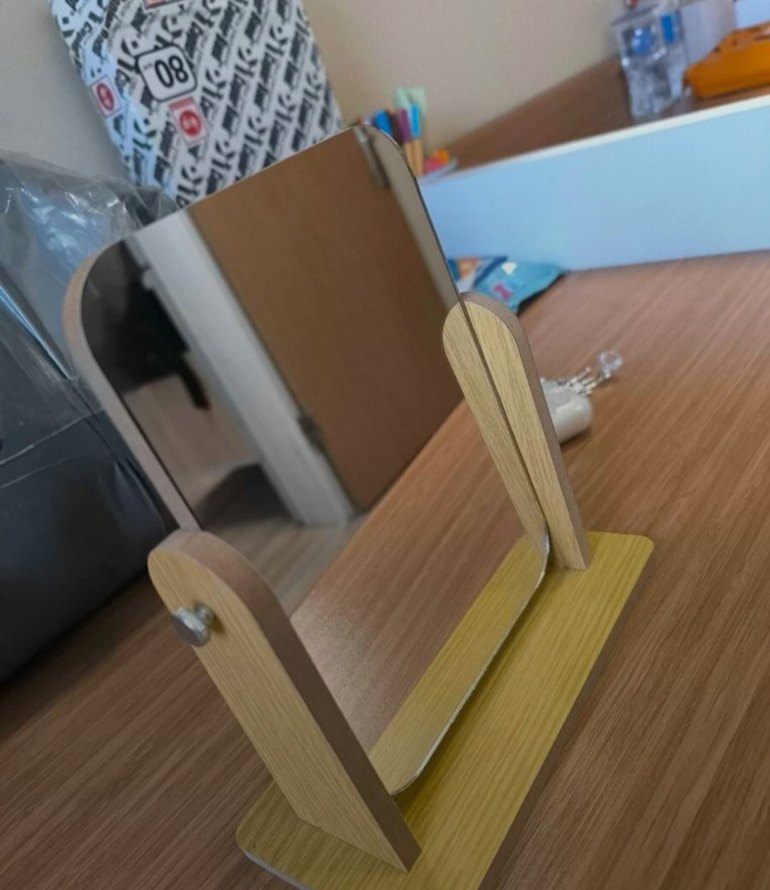 Masa aynası Ayarlanabilir Kare Makeup Mirror 18cm - Görsel 2