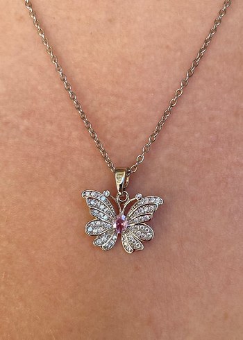 swarovski Minimalist Kelebek Figürlü Altın Kolye