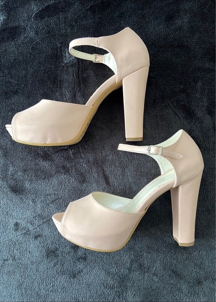 PEMBE TEN RENGİ TOPUKLU AYAKKABI - Görsel 2