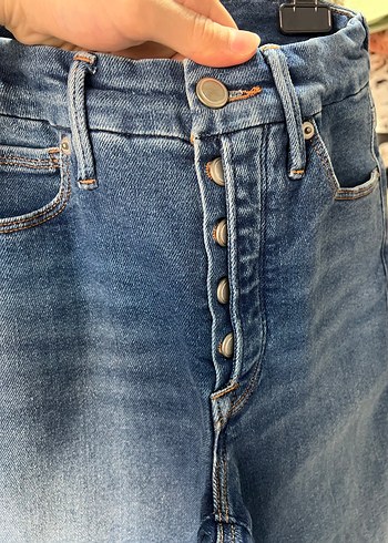 Gri Tokalı Bol Kesim Kadın Jean pantolon - Görsel 5