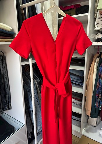 Kırmızı V Yaka Kemerli Midi Tulum - Görsel 5