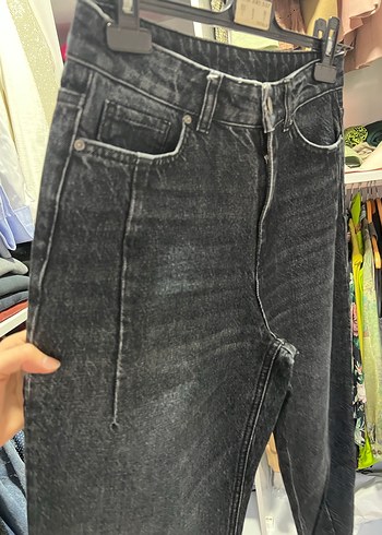 Gri Bol Kesim Midi Kot Pantolon - Görsel 3