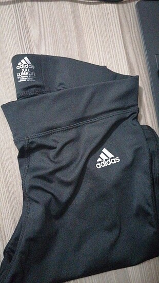 Adidas Tayt 