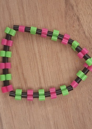 Diğer Yeşil, pembe ve siyah double scene tarzid kandi