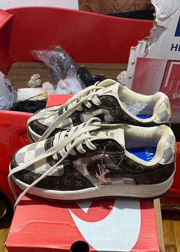 36 numara Nike
