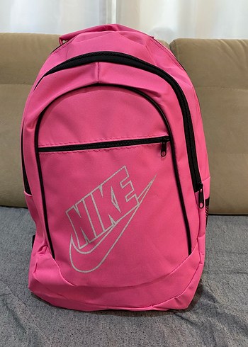 Pembe Nike Fermuarlı Kadın Sırt Çantası