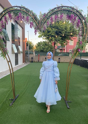 Mavi Uzun Kollu Drapeli Tesettür Abiye - Görsel 2