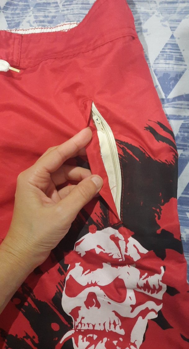 Kırmızı Baskılı Erkek Midi Yüzme Şortu - Görsel 4