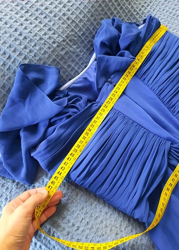 Parlak Mavi Uzun Drapeli Straplez Kadın Elbise - Görsel 8