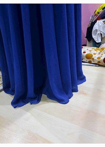 Parlak Mavi Uzun Drapeli Straplez Kadın Elbise - Görsel 5