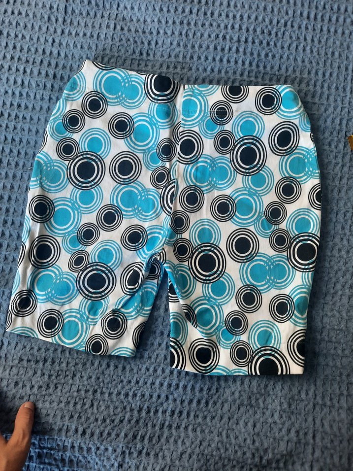 Düğmeli Retro Puantiyeli Mini Şort - Görsel 2