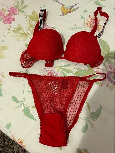 Victoria s Secret Sıfır vs takım