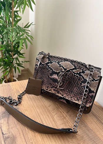 Yılan Desenli Zincir Detaylı Deri Kadın Çanta - Görsel 2