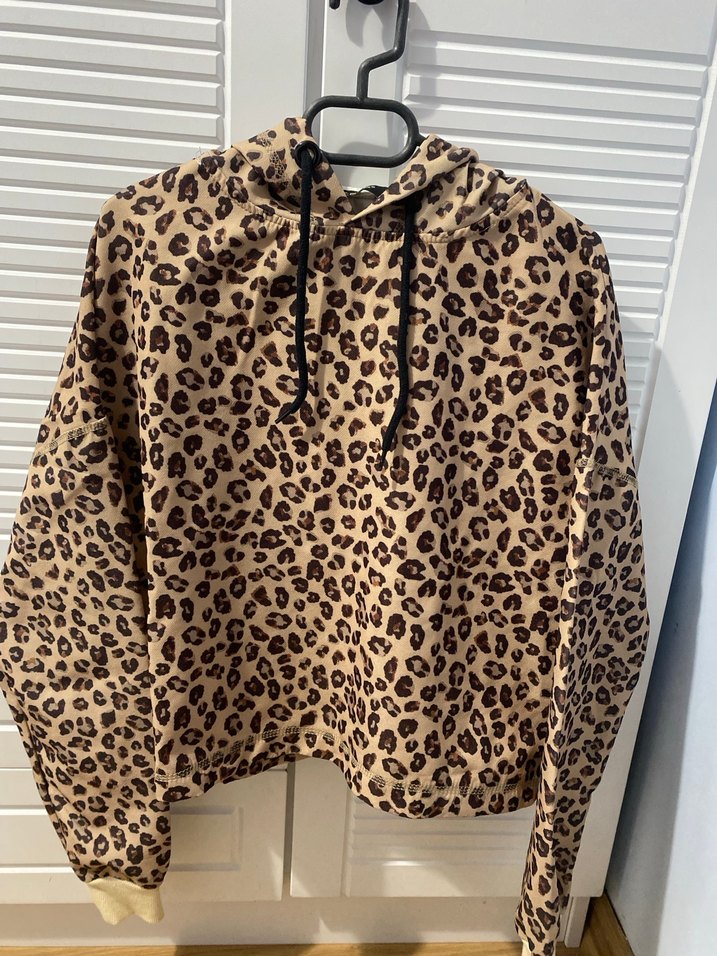 Leopar Desenli Kapüşonlu Kadın Sweatshirt - Görsel 2