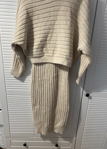 Bej Uzun Kollu Boğazlı Örgü Kadın Kazak - Görsel 2