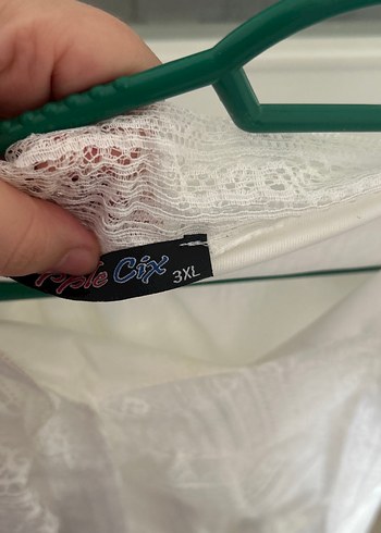 Dantel Detaylı Uzun Beyaz Bohem Elbise