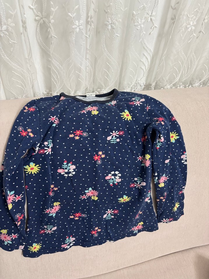 Çiçek Desenli Uzun Kollu Kız Tişörtü - Görsel 3