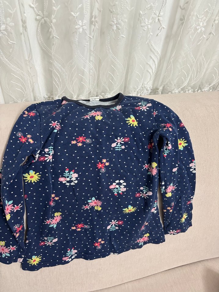 Çiçek Desenli Uzun Kollu Kız Tişörtü - Görsel 2