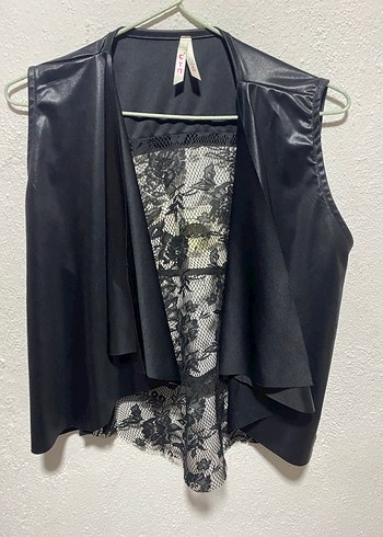 Dantel detaylı yelek - Görsel 2