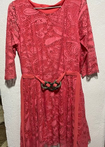 Dantel Detaylı Kırmızı elbise - Görsel 2