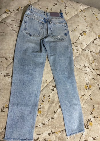 Kadın Mavi Yırtık Denim Jean - Görsel 2