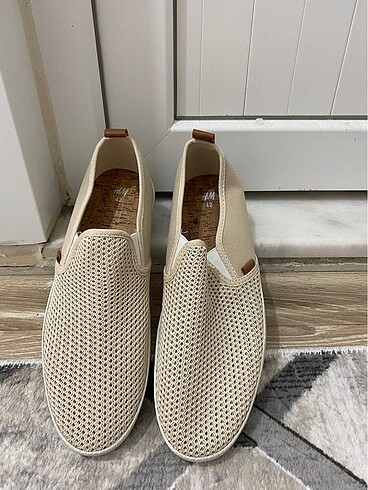 H&m ayakkabı etiketli