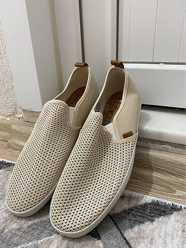 42 Beden H&m ayakkabı etiketli