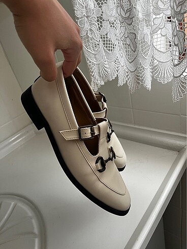 39 Beden Beyaz Loafer Ayakkabı