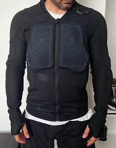 Revit Proteus marka full body motosiklet montu
