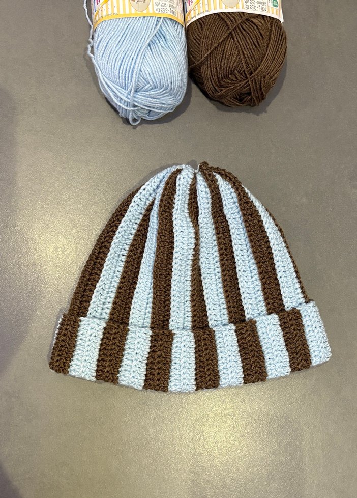 İki renkli pinterest örgü bere - Görsel 2