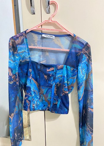 Uzun Kollu Mavi Tie-Dye Straplez Bluz